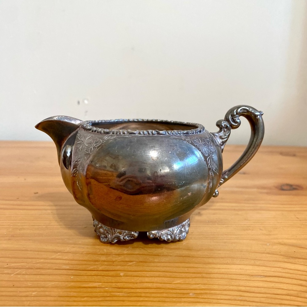 Vintage Silver Creamer Rockford Silver Plate Co. Antique Victorian Classic - Picture 3 of 7